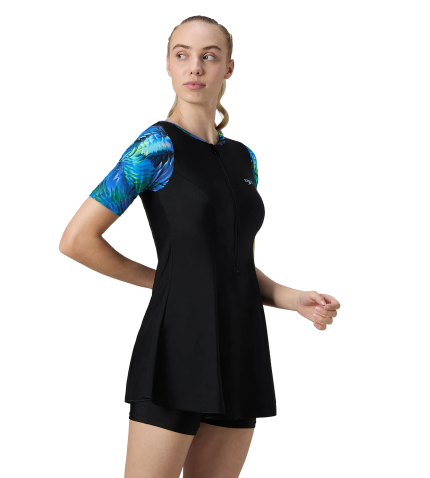 Women's Endurance10 Printed Short Sleeve Closedback Swimdress With Boyleg - Black & Periwinkle Blue